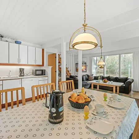 Holiday home Poul - 1-9km From The Sea By Interhome Blavand