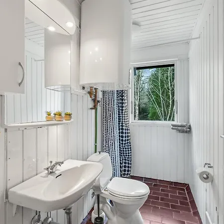 Holiday home Poul - 1-9km From The Sea By Interhome *